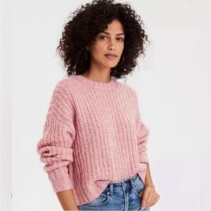 American Eagle Outfitters Cropped Pink Chunky Knit Crewneck Sweater
